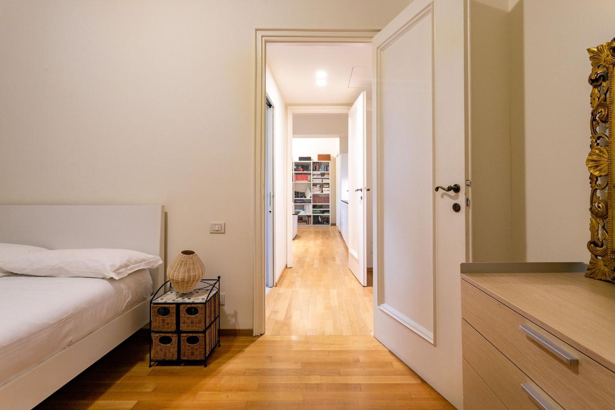 Apartment Serra 2br With Terrace By Halldis