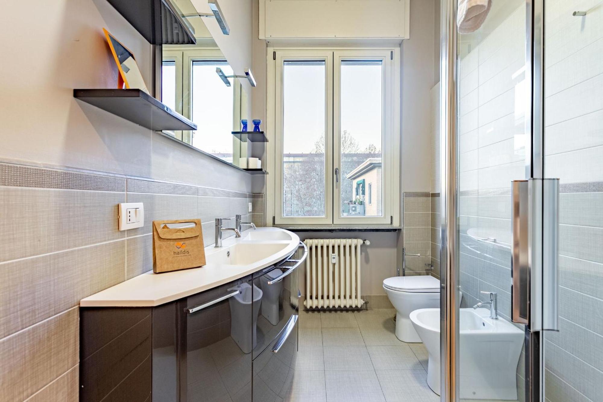 Serra 2br With Terrace By Halldis Apartment