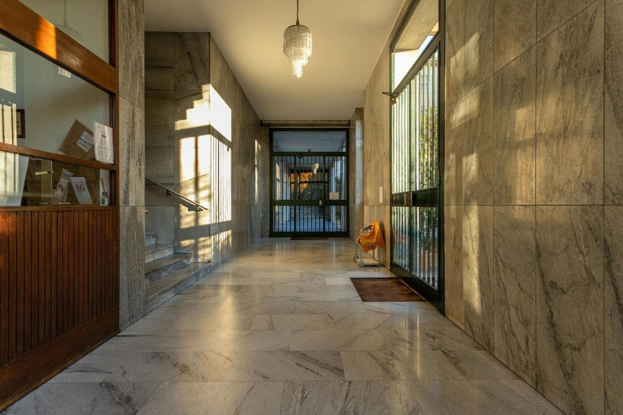 Serra 2br With Terrace By Halldis * Milan
