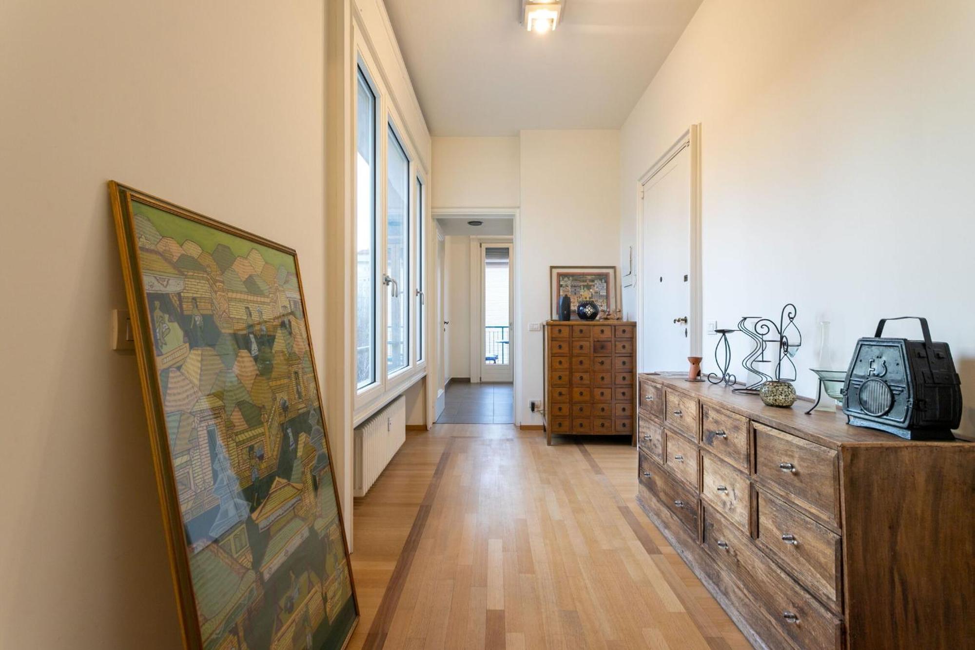 Serra 2br With Terrace By Halldis * Milan